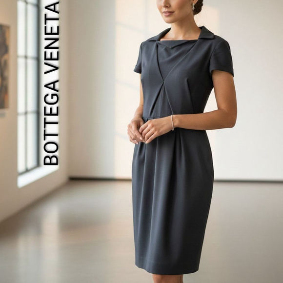 BOTTEGA VENETA Dresses & Skirts - Women's Luxury Bottega Veneta Gray Virgin Wool Short Sleeve Dress Size 4 office